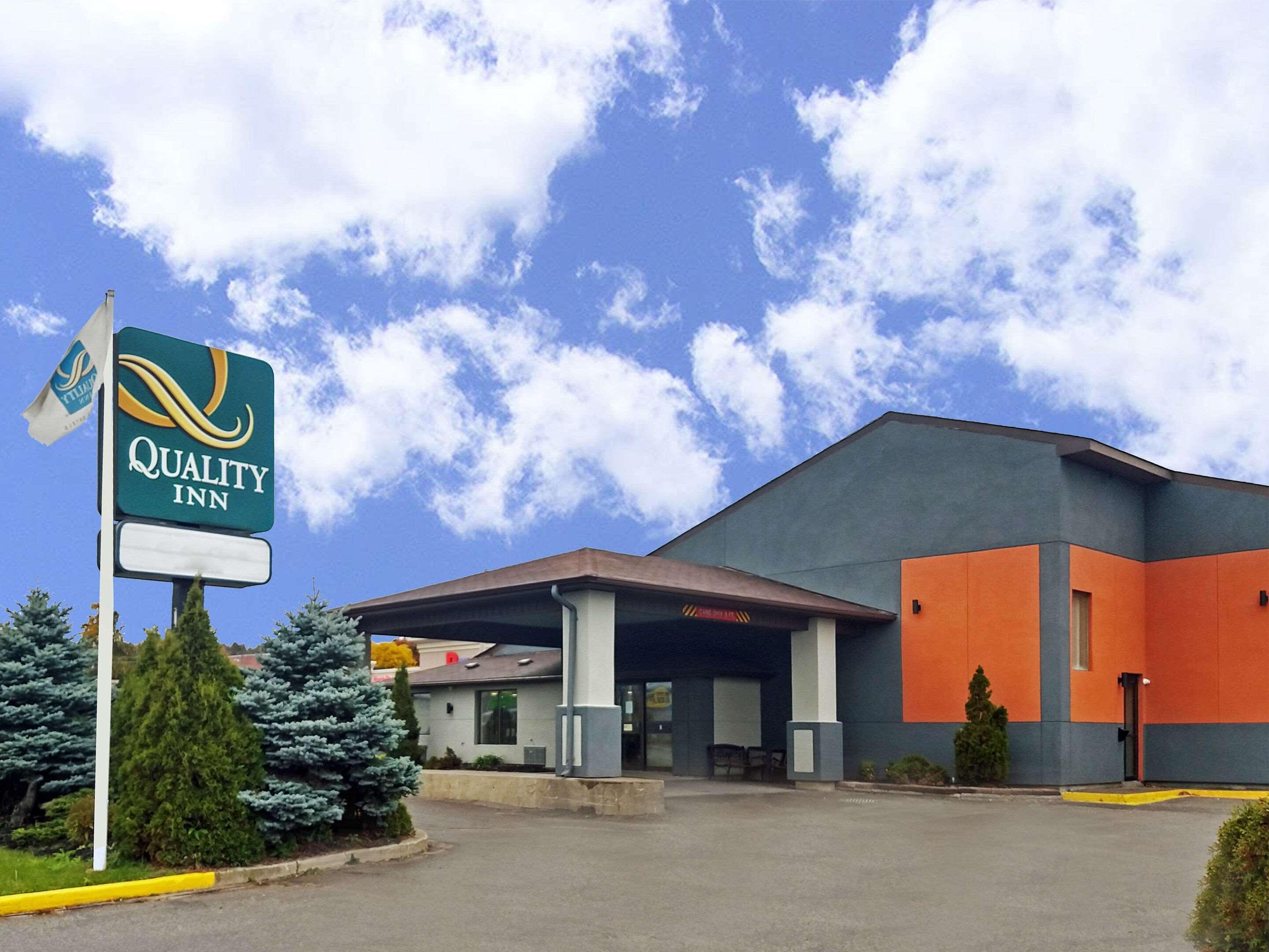 Quality Inn Пітерборо Екстер'єр фото