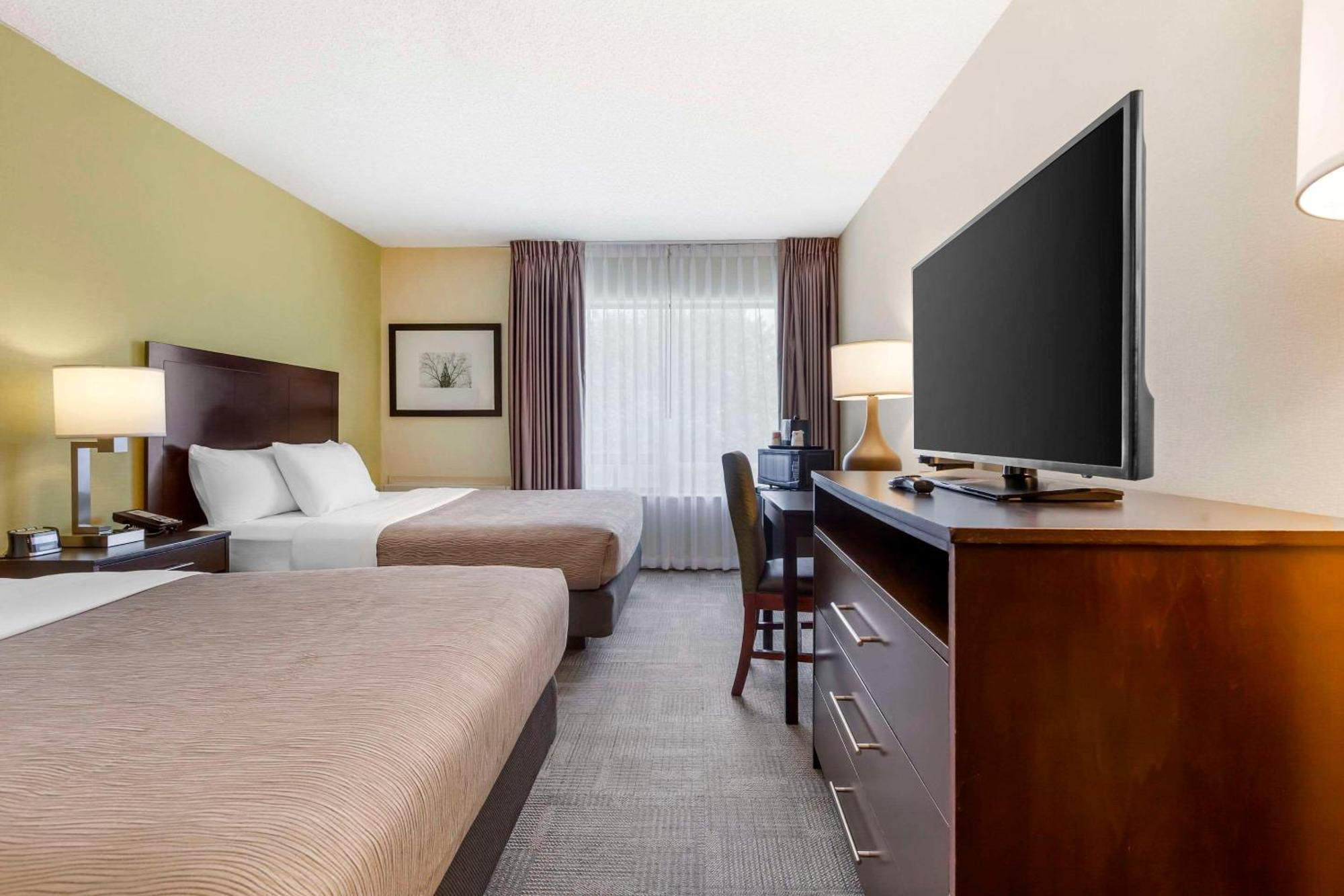 Quality Inn Пітерборо Екстер'єр фото